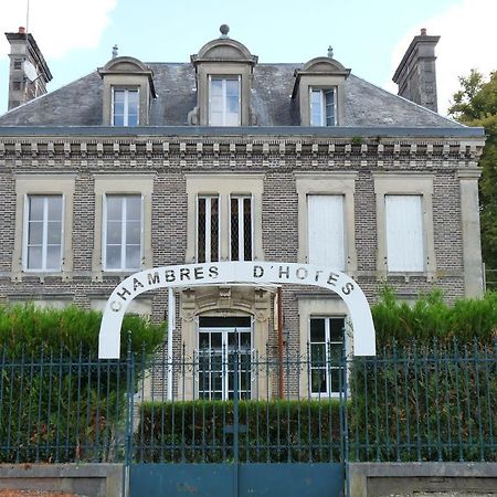 Le Betrot Bed and Breakfast Estissac Eksteriør billede