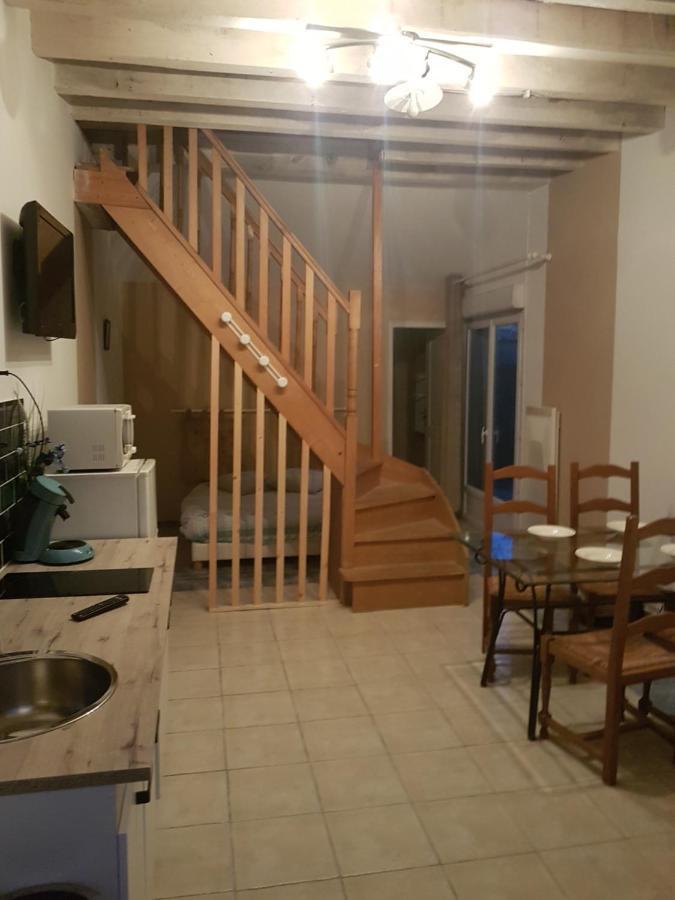 Le Betrot Bed and Breakfast Estissac Eksteriør billede
